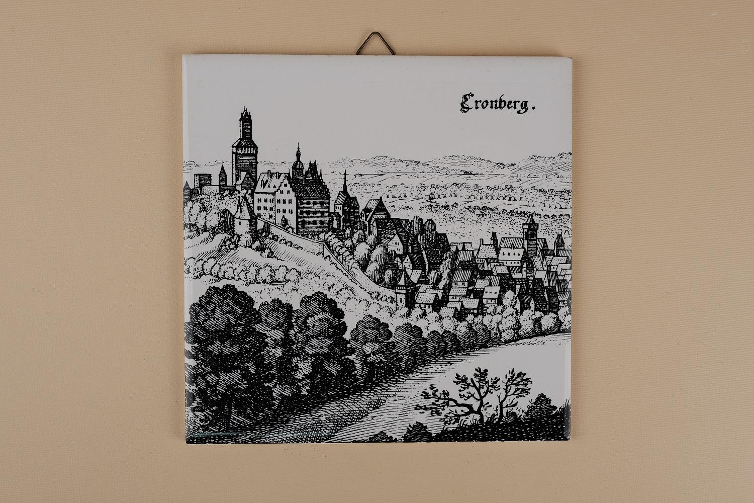 크론베르크 그림의 타일